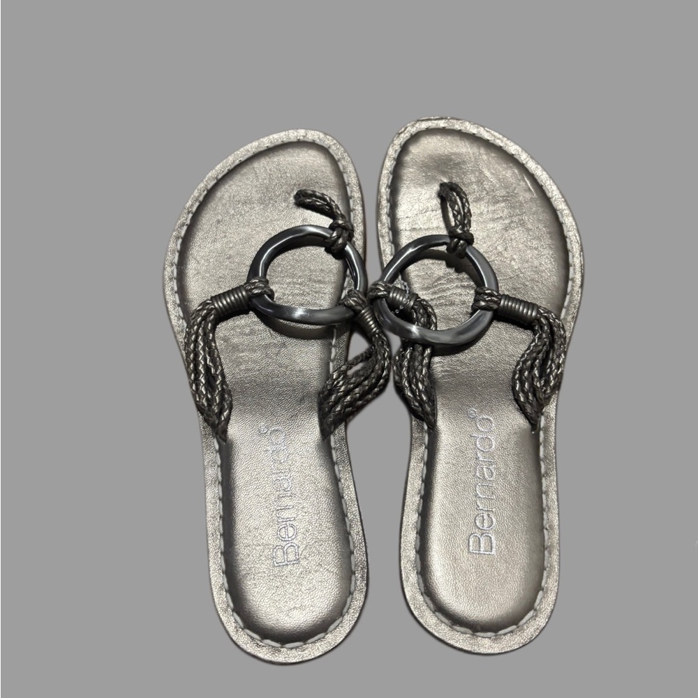 Bernardo Women's Metallic Sandals